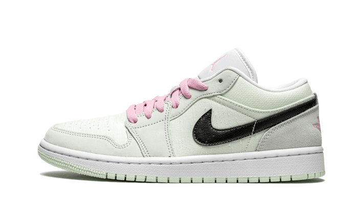 Air Jordan 1 Low Barely Green