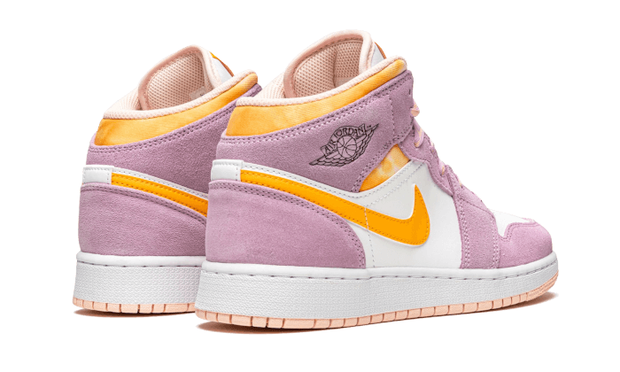 Air Jordan 1 Mid Arctic Pink