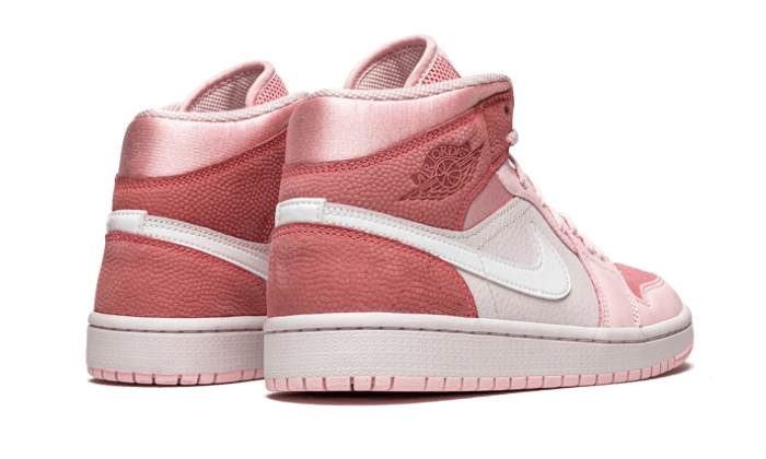 Air Jordan 1 Mid Digital Pink