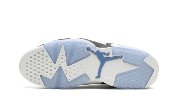 Air Jordan 6 UNC