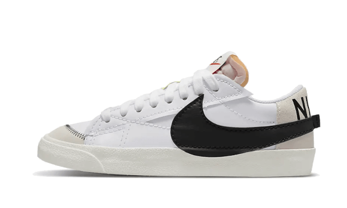 Blazer Low 77 Jumbo White Black Sail