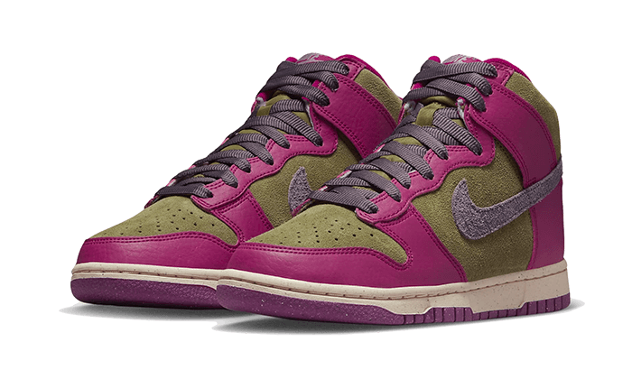 Dunk High Dynamic Berry