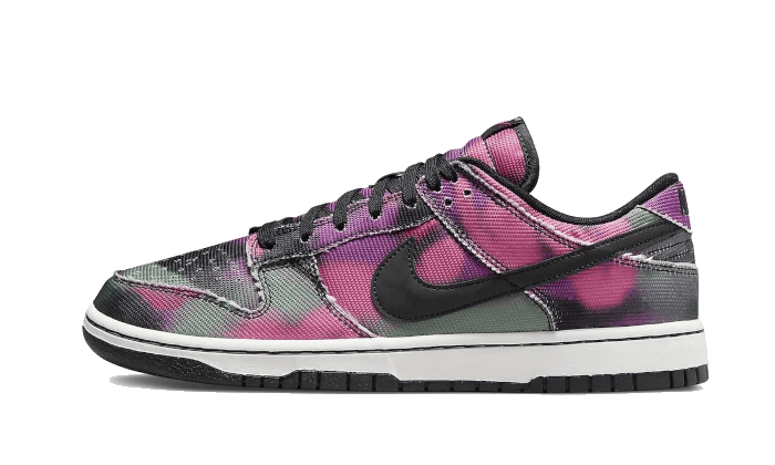 Dunk Low Graffiti Pink