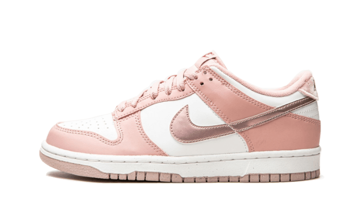 Dunk Low Pink Velvet