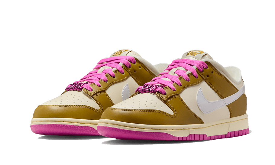 Dunk Low SE Bronzine Pink