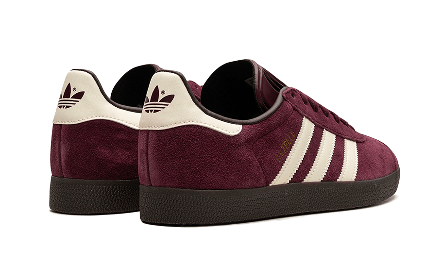 Gazelle Maroon Chalk White