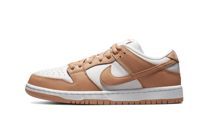 SB Dunk Low Light Cognac