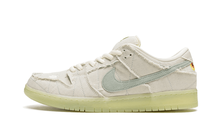 SB Dunk Low Mummy