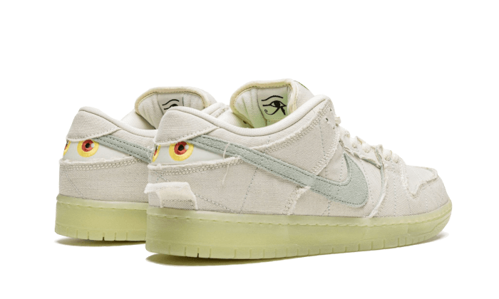 SB Dunk Low Mummy