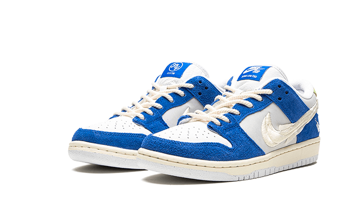 SB Dunk Low Pro QS Fly Streetwear