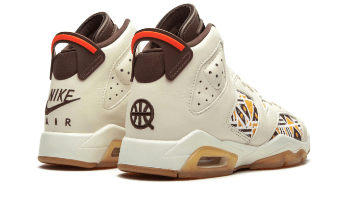 Air Jordan Air Jordan 6 Retro Quai 54 Sail Brown (2020) - 